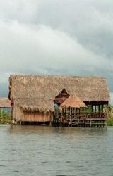 Книга Меж зеркал воды и неба